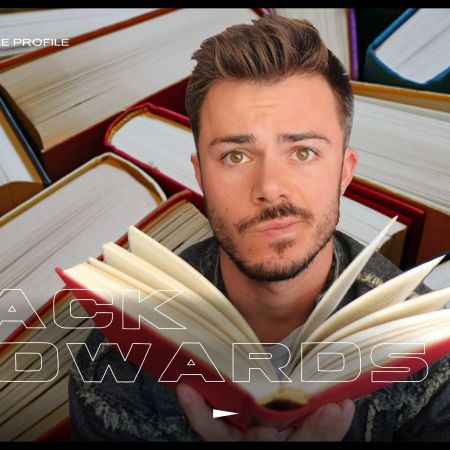 Jack Edwards is a book influencer in YouTube. We talked to him about reading, starting his YouTube channel and what he loves about BookTube.
