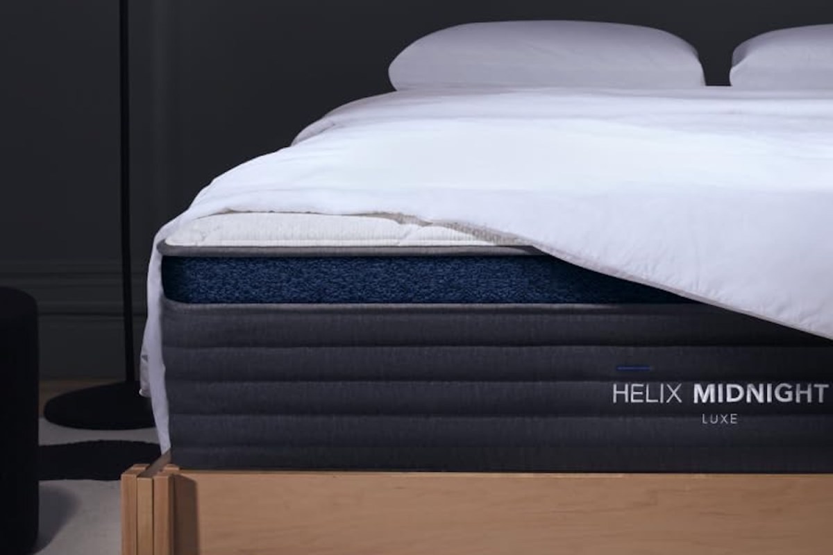 Helix Midnight Luxe Mattress