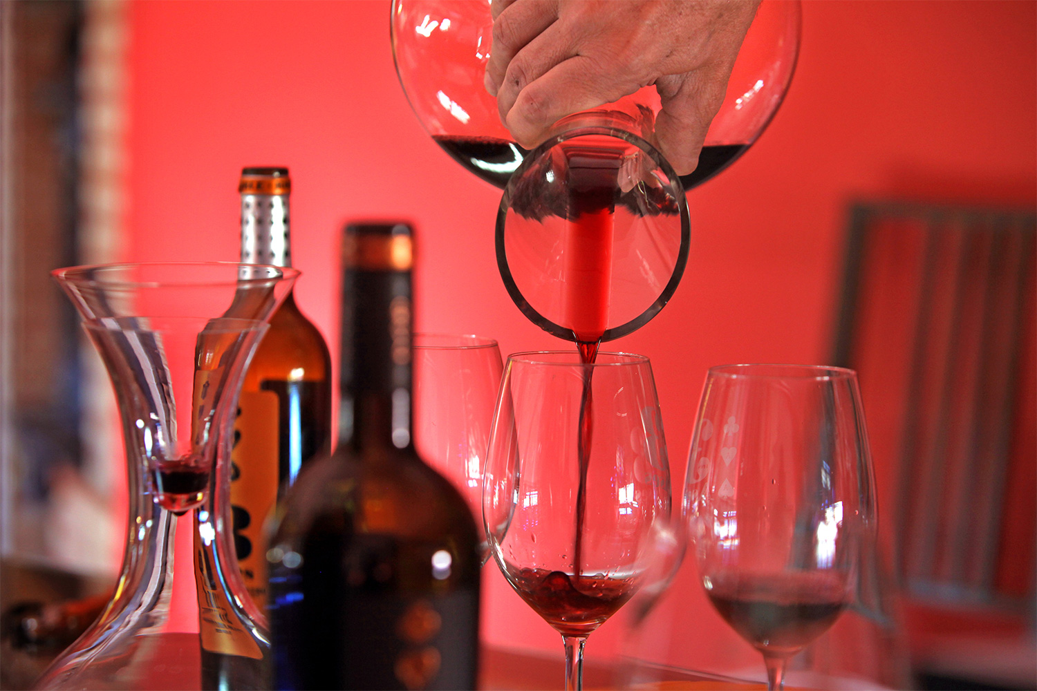 Pouring wine at Bodega 3 Ases, a boutique winery in Ribera del Duero