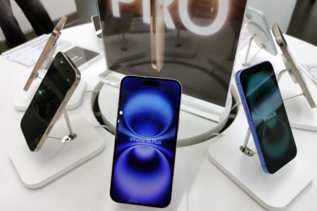 Report: Apple Adds “Inactivity Reboot” Feature to iPhones