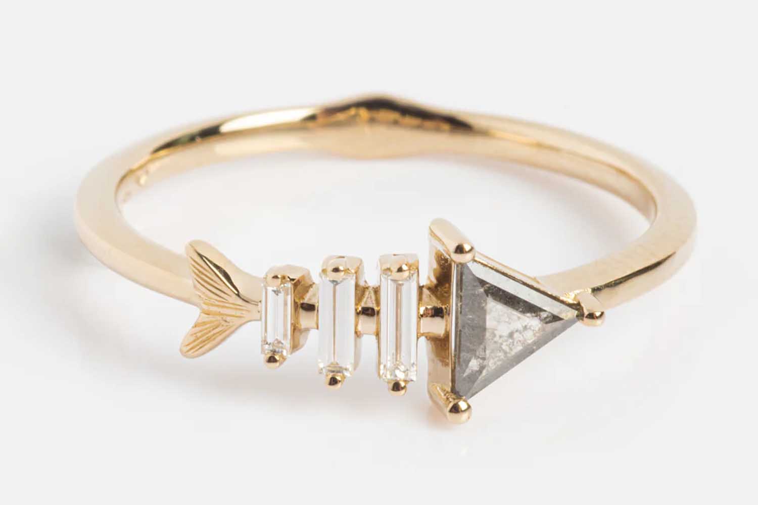 Artemer Gold Fish Bone Ring With Triangle and Baguette Cut Diamond