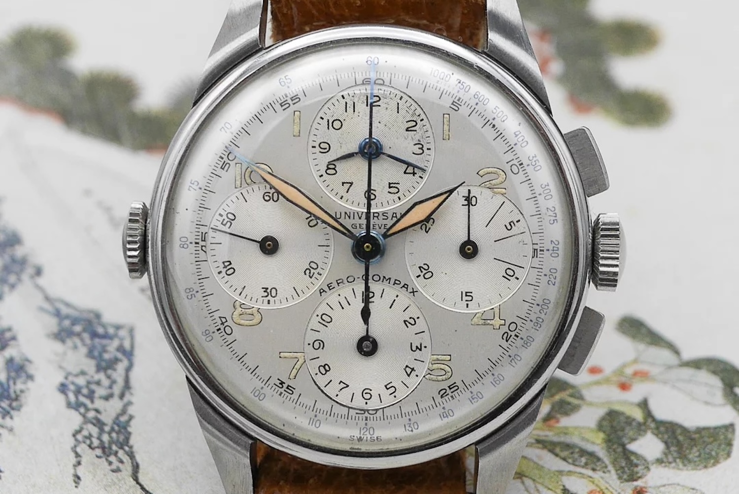 Universal Genève Aero-Compax ref. 22286