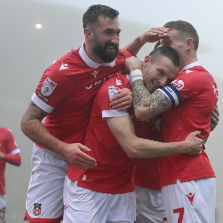 Wrexham goal celebration
