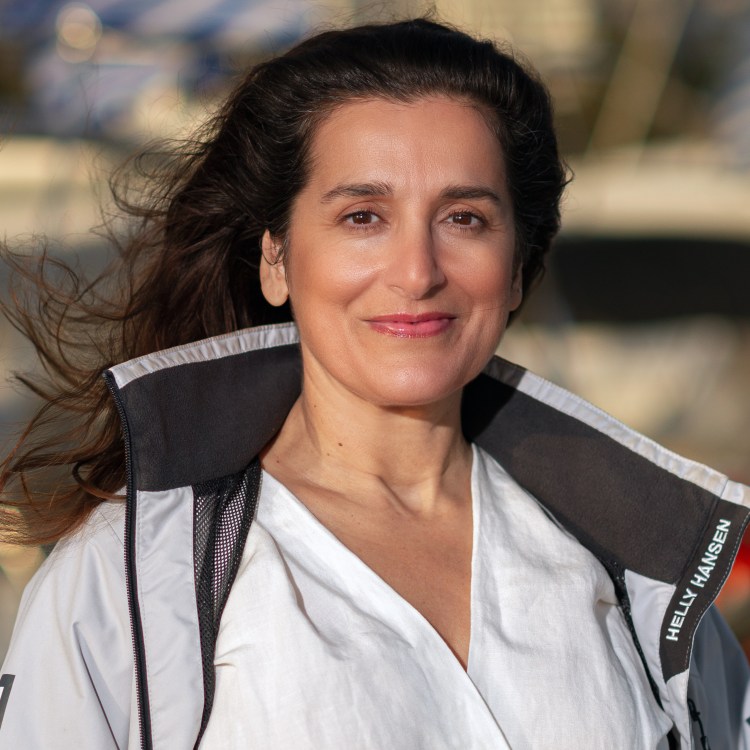 Helen Iatrou