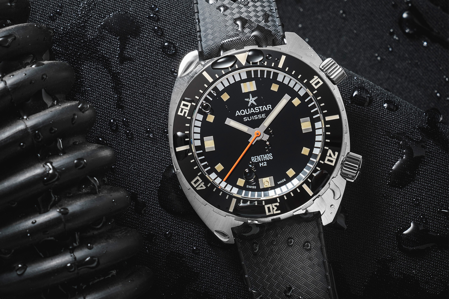 Aquastar Benthos H2 watch