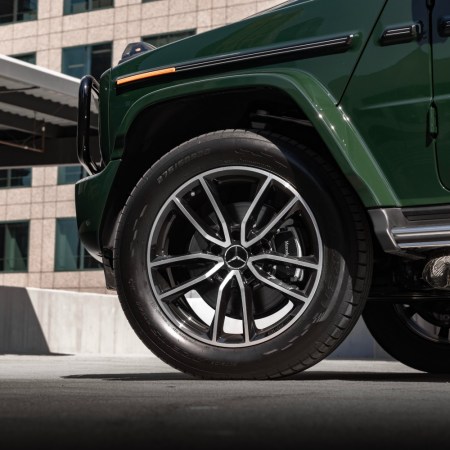 Mercedes G-550