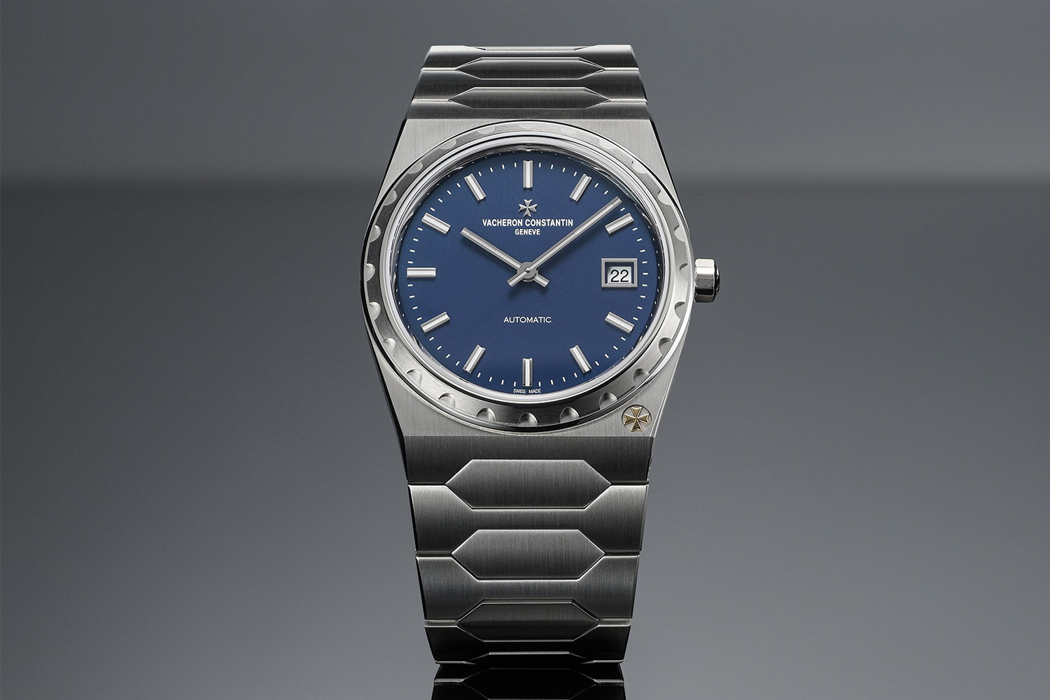 The Vacheron Constantin Historiques 222 watch in steel