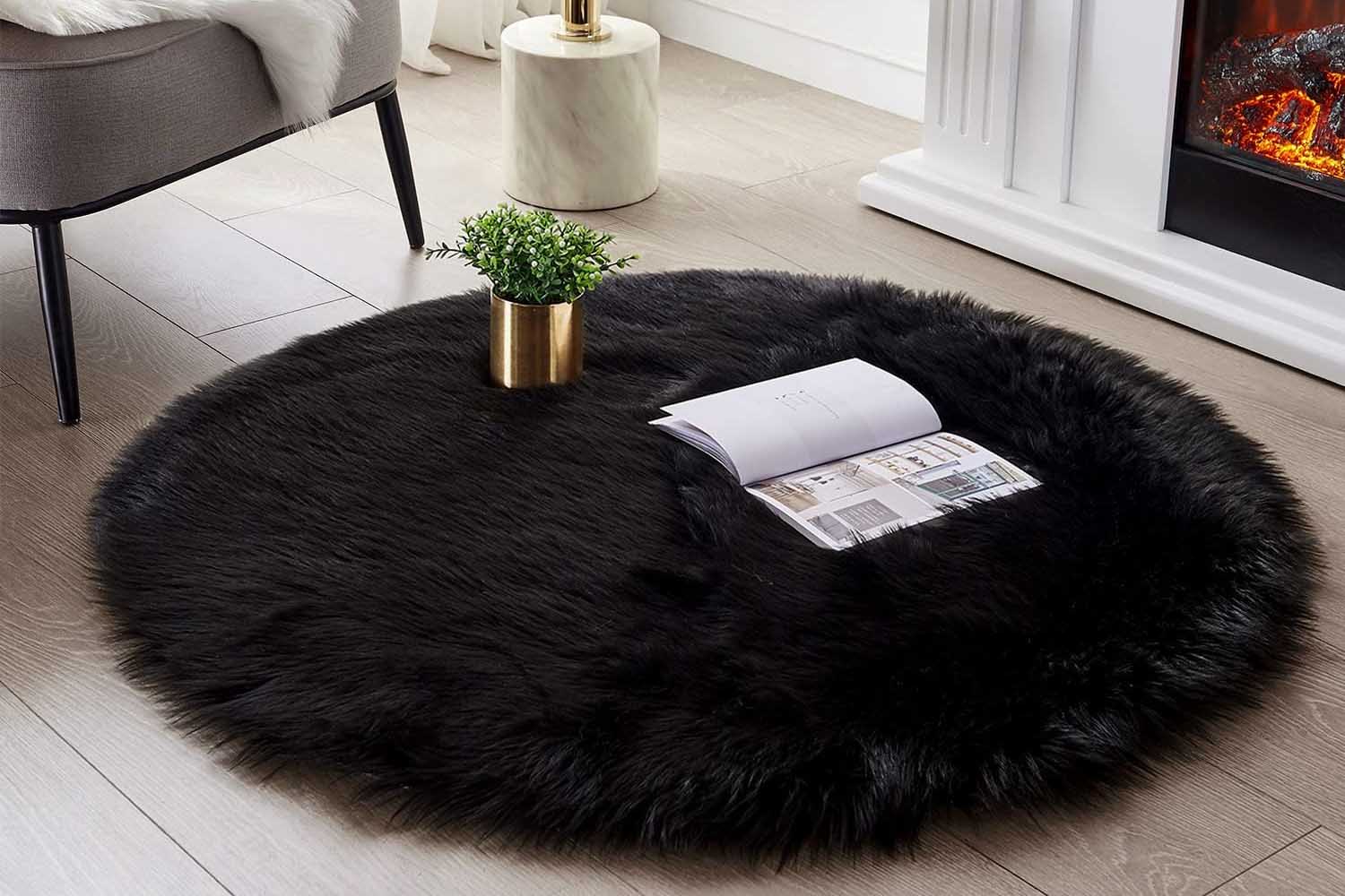 Serissa Soft Faux Sheepskin Fur Rug