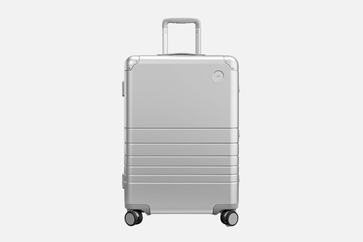 Monos Aluminum Check-In Medium