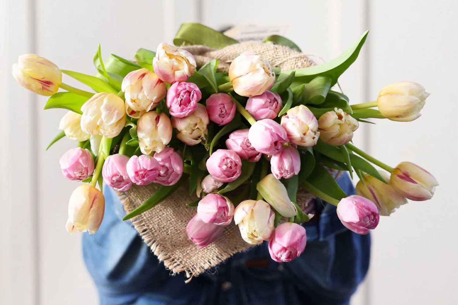 Farmgirl Flowers Dutch and Go Tulips Bouquet