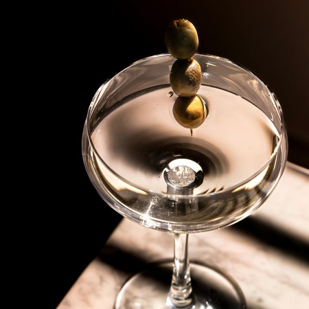 What Every Grown Man Should Have Stocked on His Bar Cart, According to a Woman