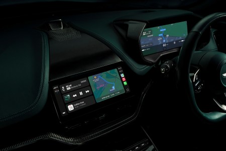 Aston Martin dashboard with Apple software
