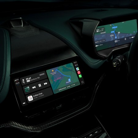 Aston Martin dashboard with Apple software
