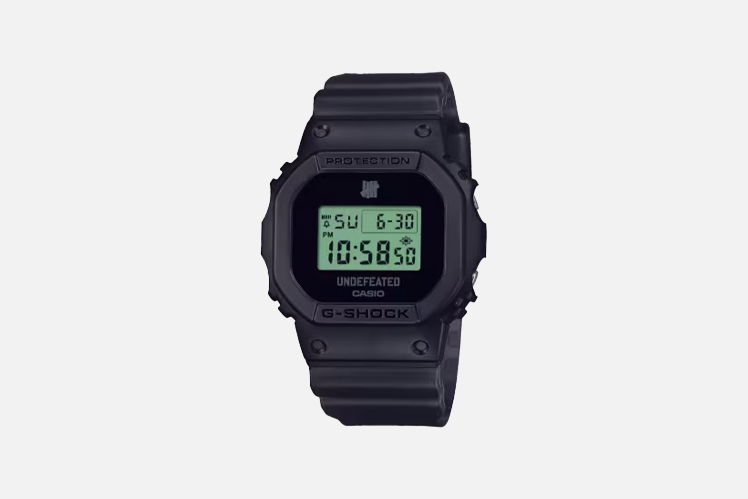 <strong>G-Shock x Undefeated DWE5600UD</strong> 