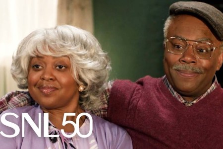 SNL's "OnlySeniors" sketch