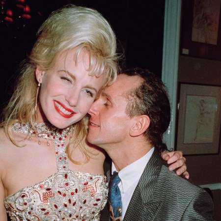 American actress Daryl Hannah with British dancer Wayne Sleep at a party after the London premiere of the film "Steel Magnolias"