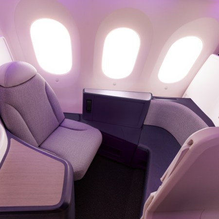 Business Premier Luxe seating and screen