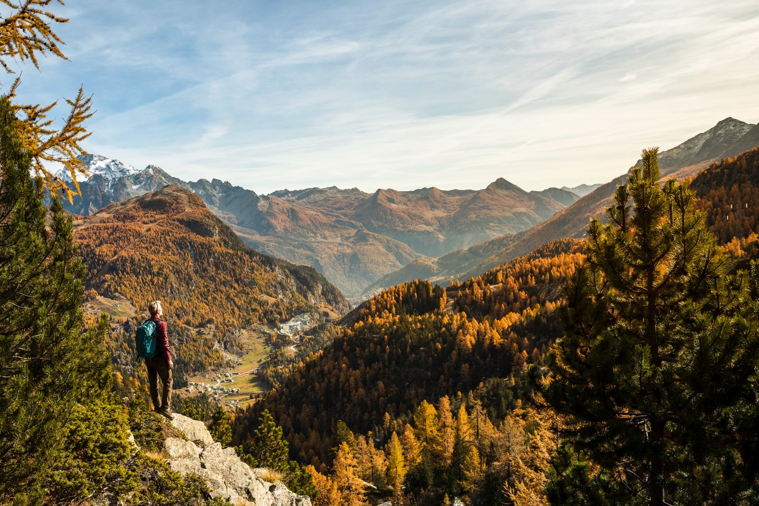 A person hiking on a scenic route. We take a look at how some hikers are turning to AI for routes and directions.