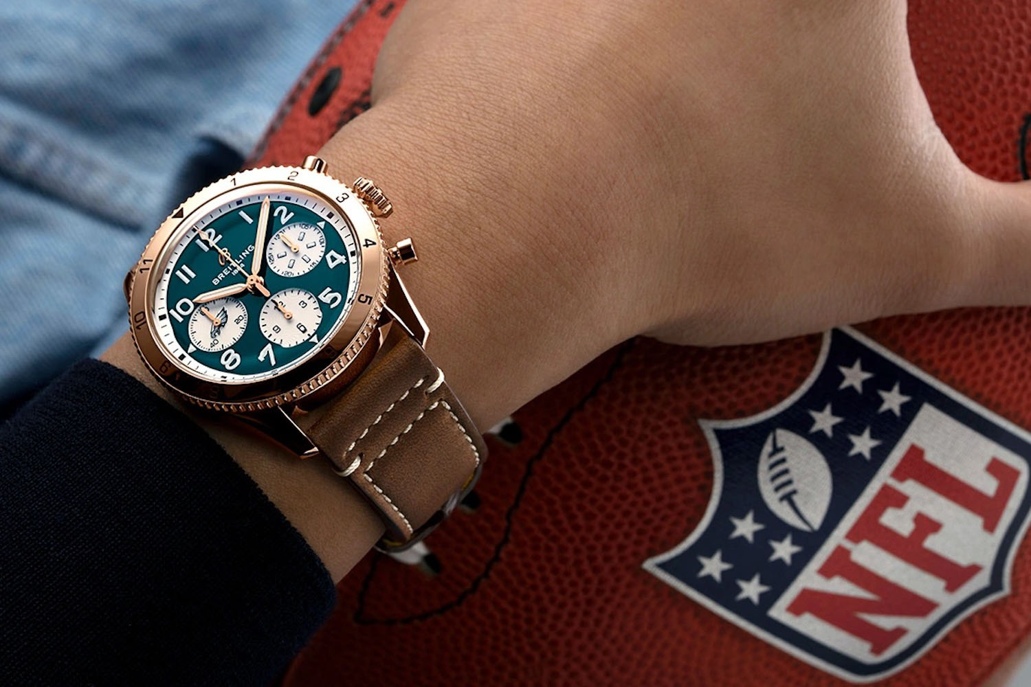 Breitling Classic AVI Chronograph 42 Super Bowl LIX Philadelphia Eagles 