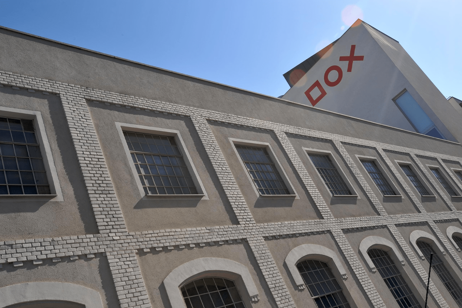 DOX
