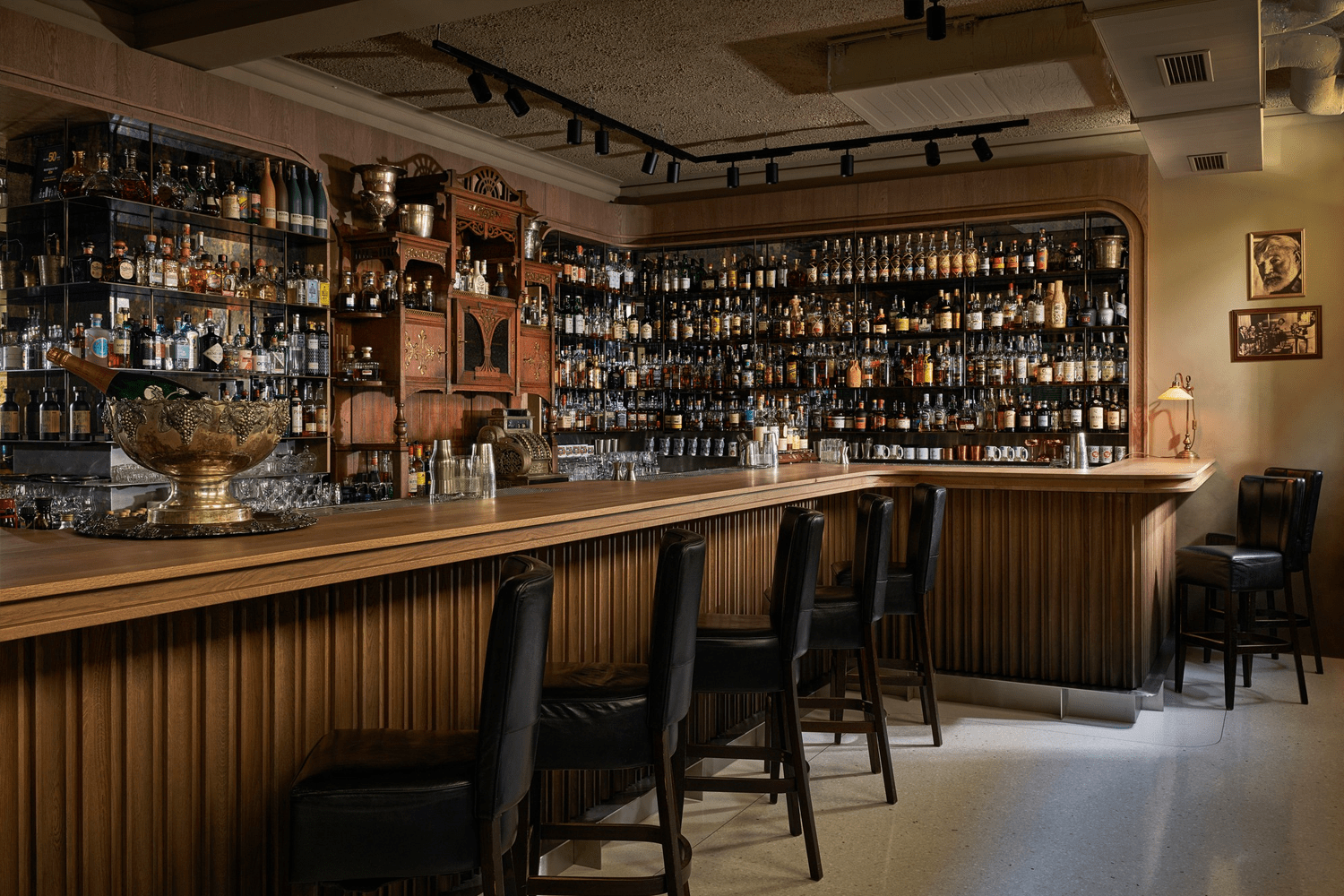 Hemingway Bar