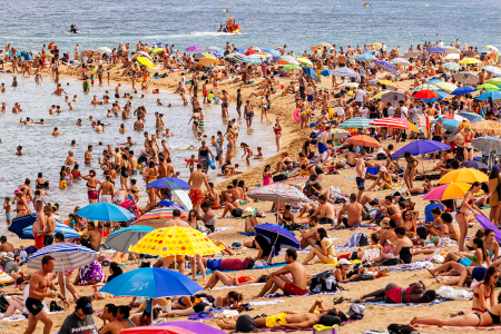Can We Finally Admit Summer Is the Worst Time to Travel?
