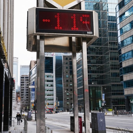 Temperature display on a cold day in Toronto