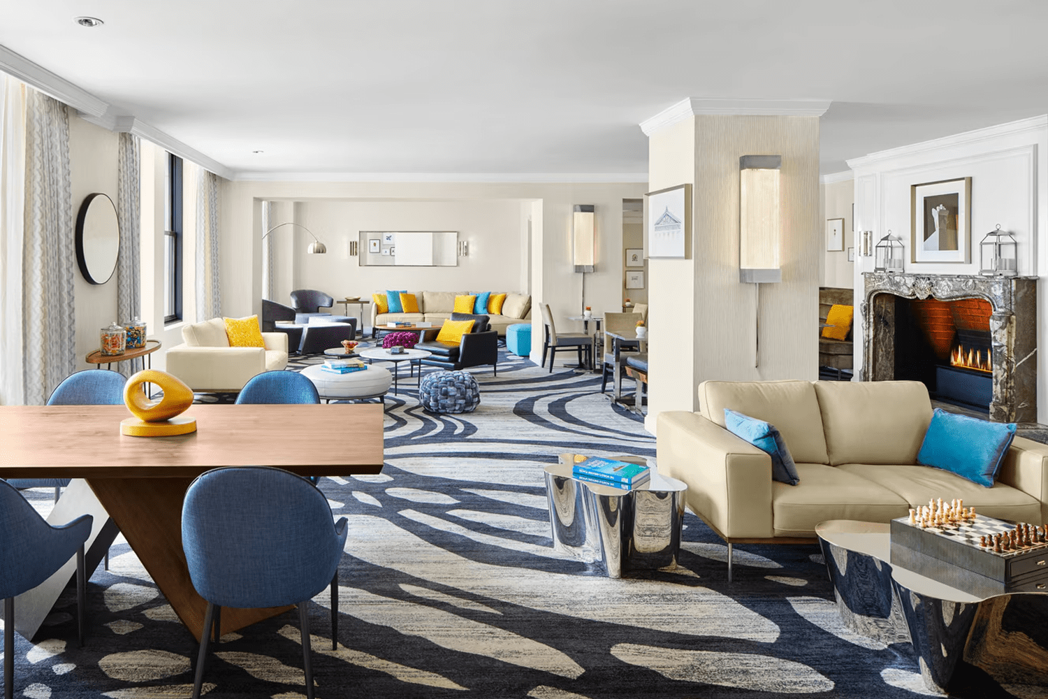 The Ritz-Carlton San Francisco Club Lounge