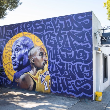 Kobe Bryant mural