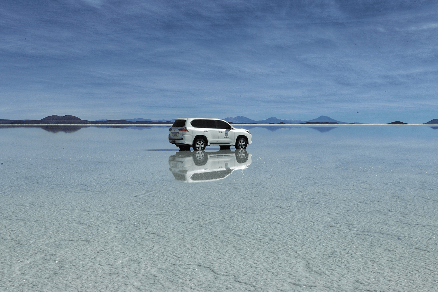 A Lexus LX570 is Explora's vehicle of choice.