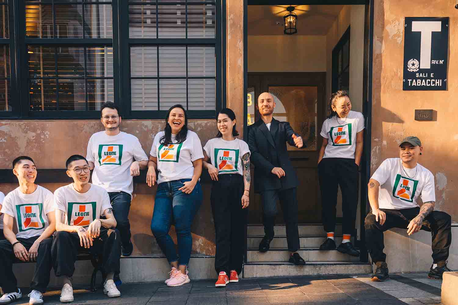 Bar Leone team