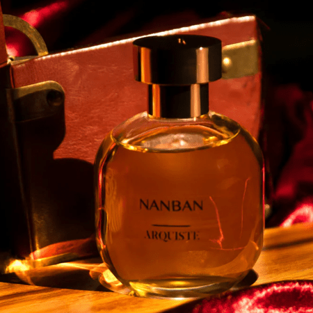arquiste perfume lifestyle image