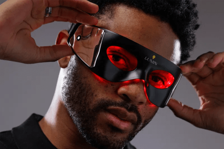 Lumin eye mask lifestyle image