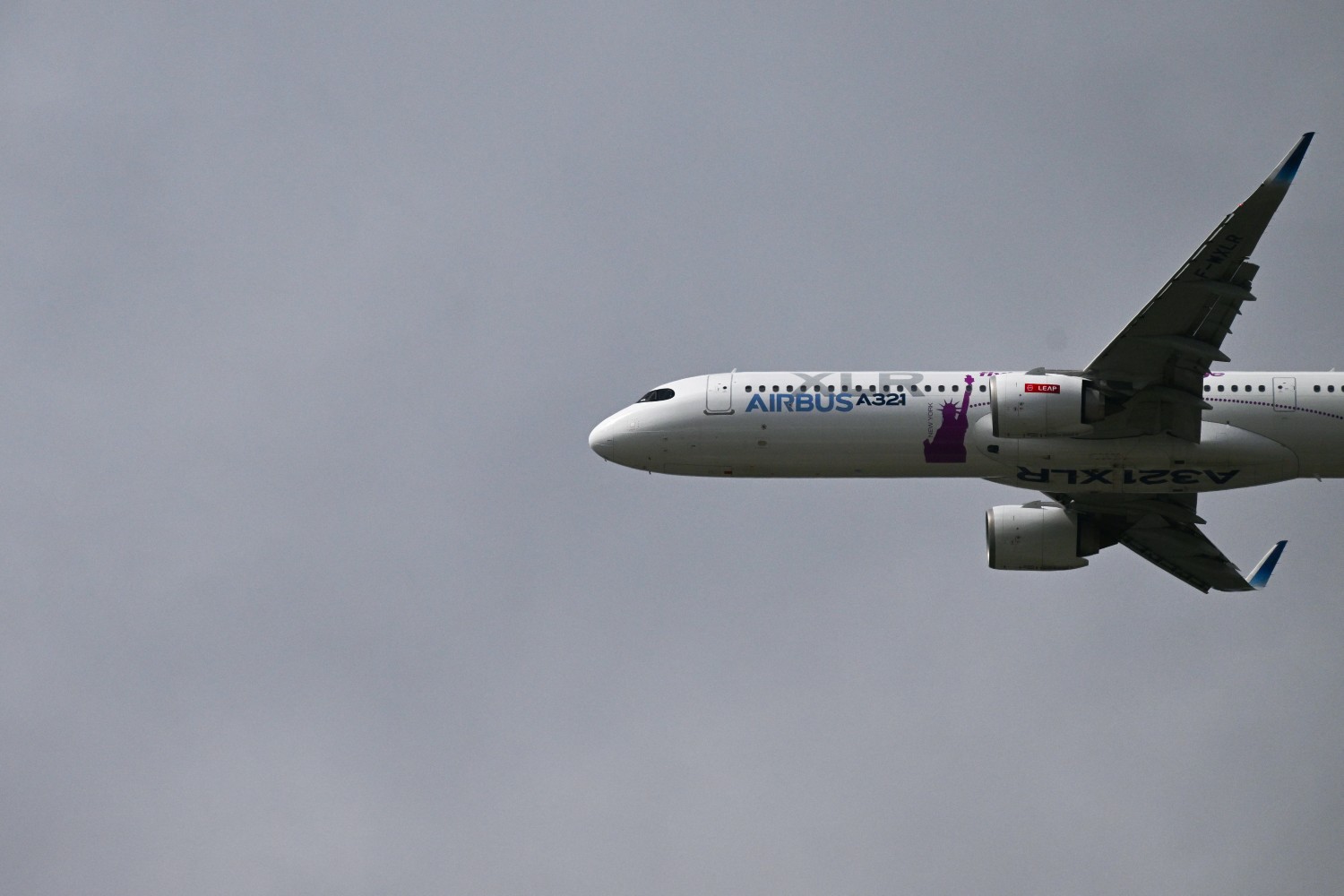 Airbus A321-XLR in flight