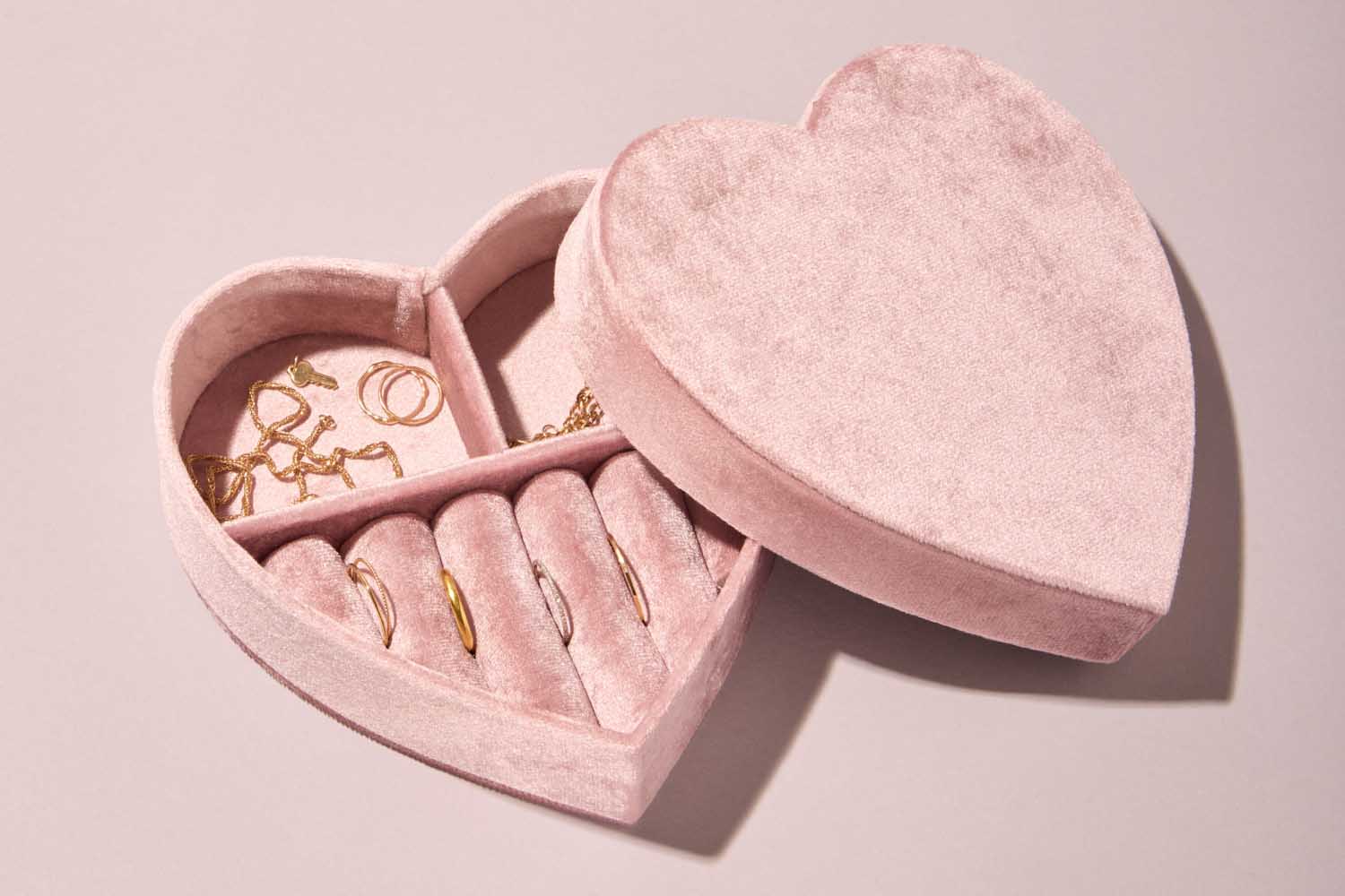 Catbird Souvenir Heart Jewelry Box