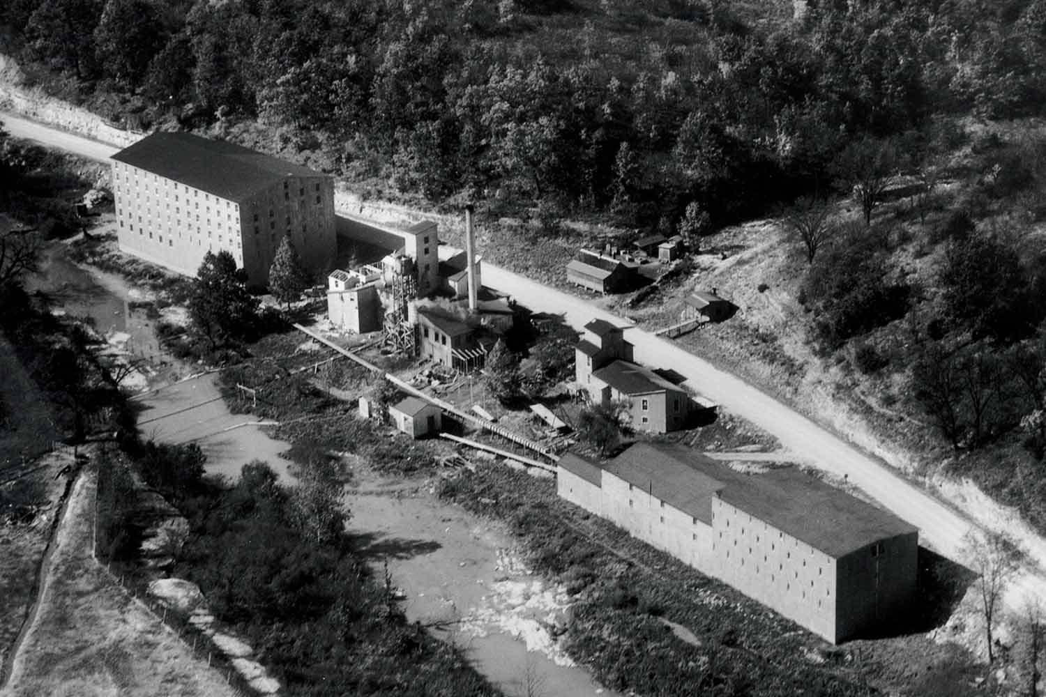 A historic photo of the Commonwealth Distillery