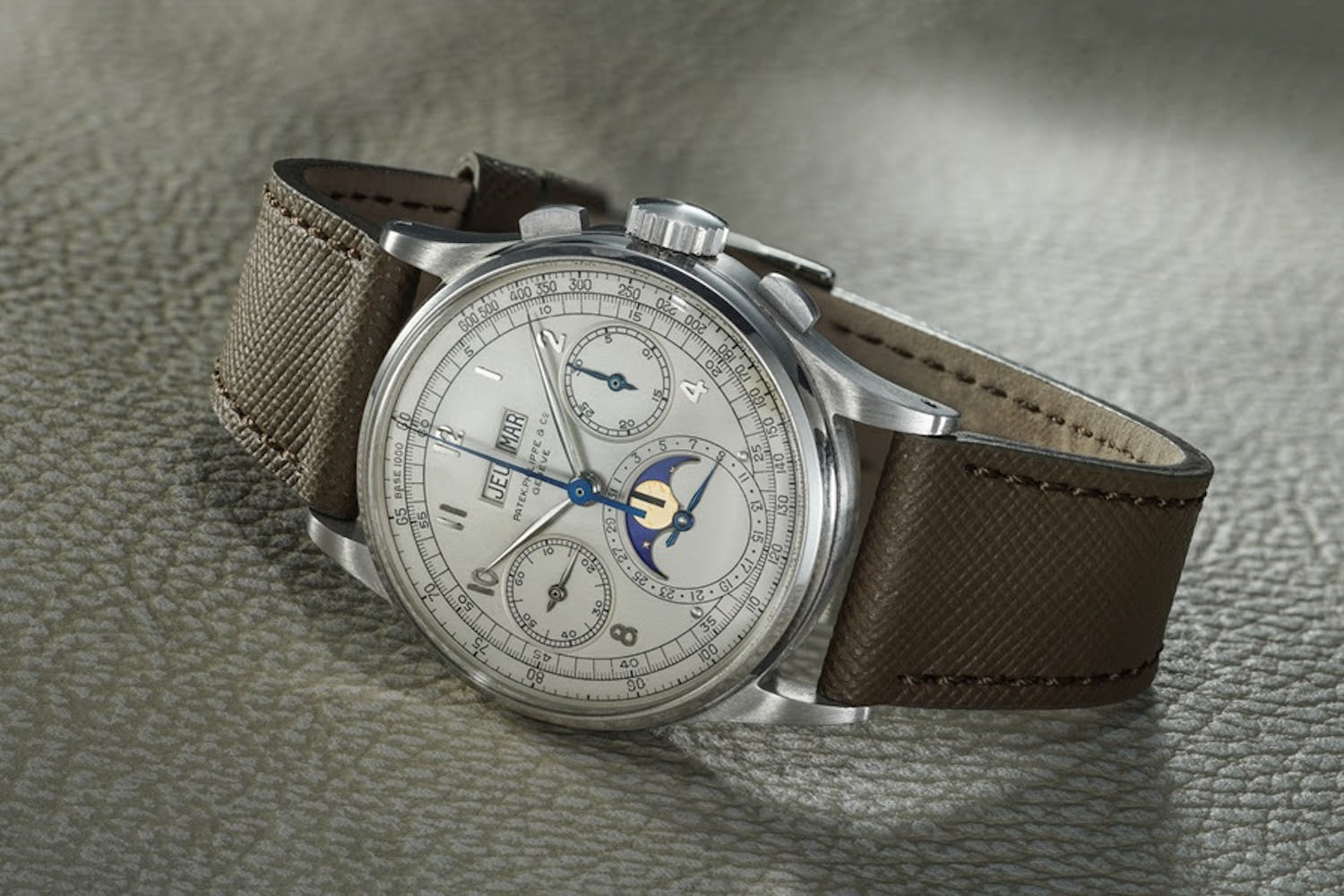 watch auction