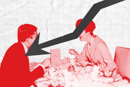Are We in a Relationship Recession? We Asked a Dating Expert. 