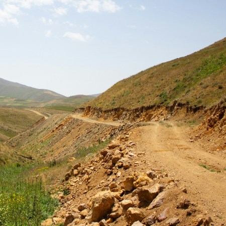 Winding dirt road