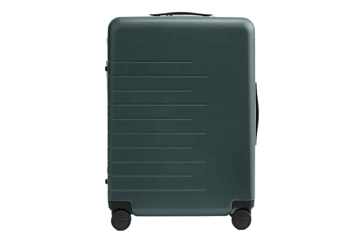 Quince Expandable Medium Check-In Suitcase