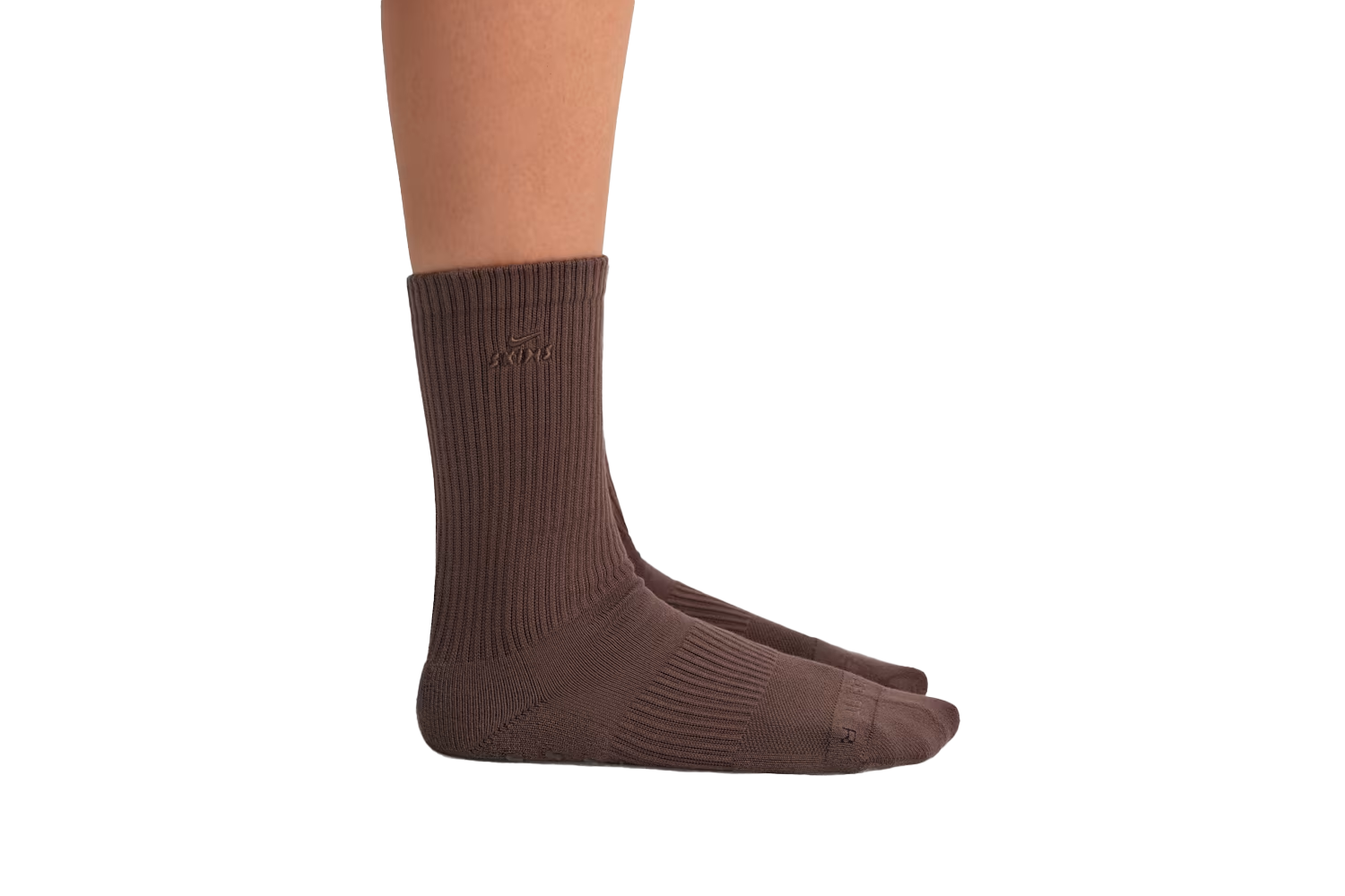 NikeSKIMS Women’s Dri-FIT Pilates Grip Crew Socks 