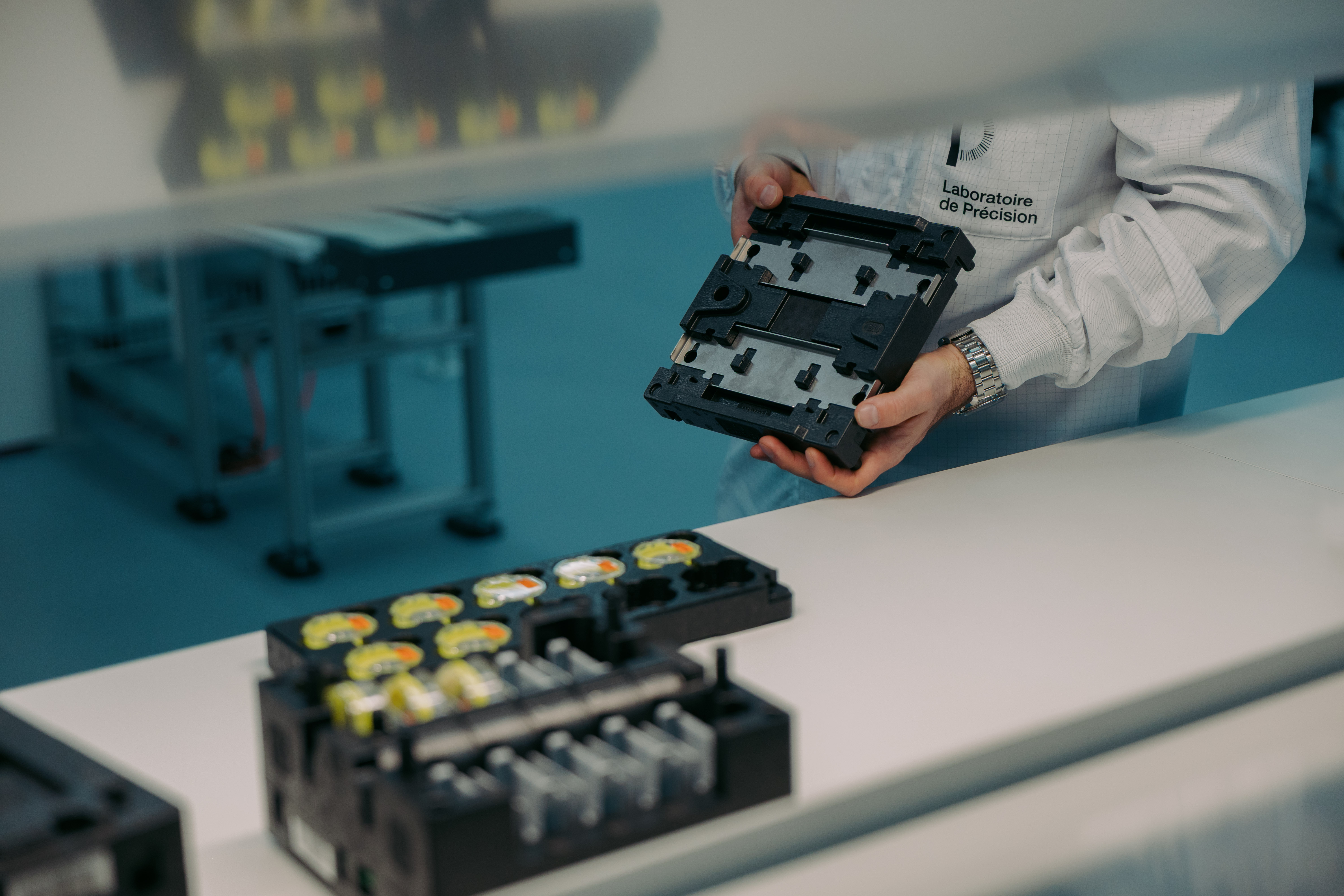 Omega Laboratoire de Précision