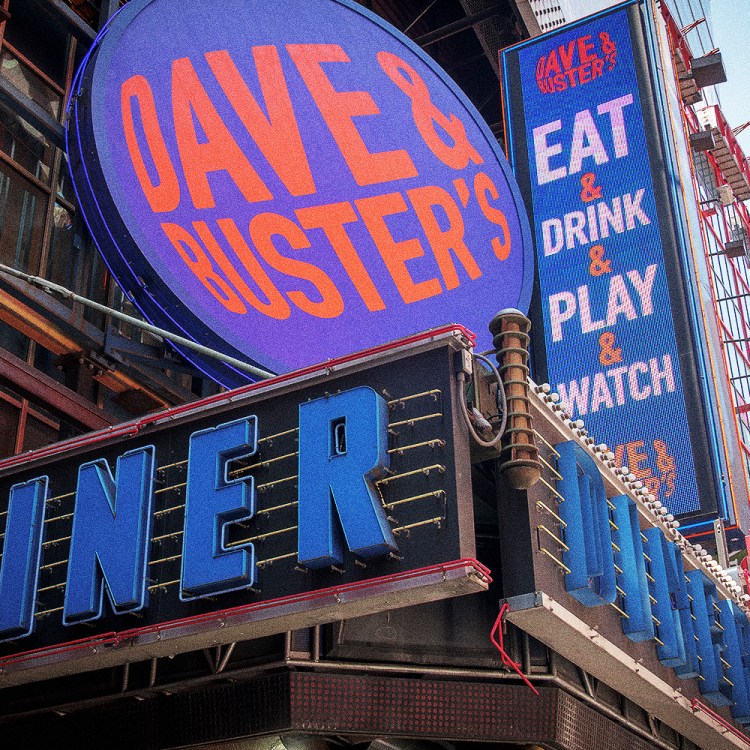 Dave & Buster's
