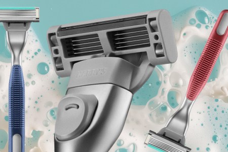Harry's Plus Razor Handle — Hero