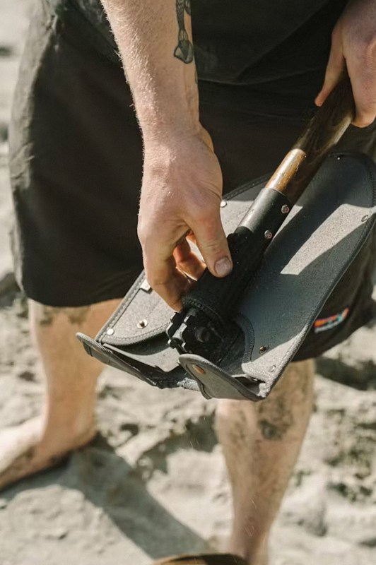 Folding Shovel