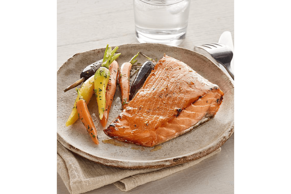 Wild Pacific King Salmon – Skin-On