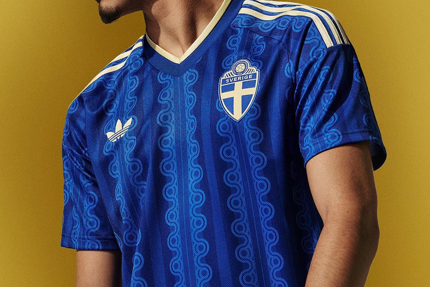Sweden away kit