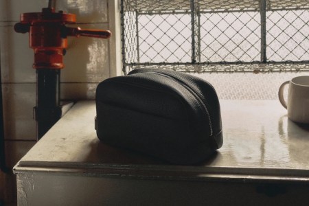 Stuff We Swear By: This Leather Washbag Is Basically the Rimowa of Dopp Kits